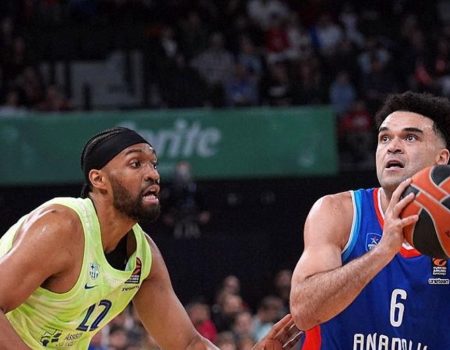 Anadolu Efes 88-97 Barcelona (MAÇ SONUCU - ÖZET) | THY EuroLeague