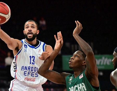 Anadolu Efes, THY Euroleague'in 6. haftasında lider Barcelona'yı ağırlayacak!
