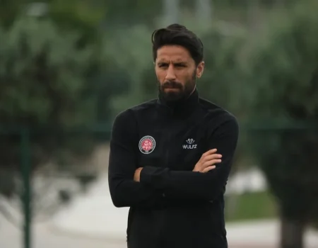 Fatih Karagümrük teknik direktör Şenol Can ile yollarını ayırdı