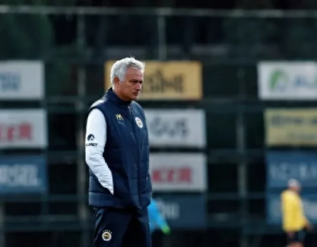 Fenerbahçe'de AZ Alkmaar maçı hazırlıkları başladı