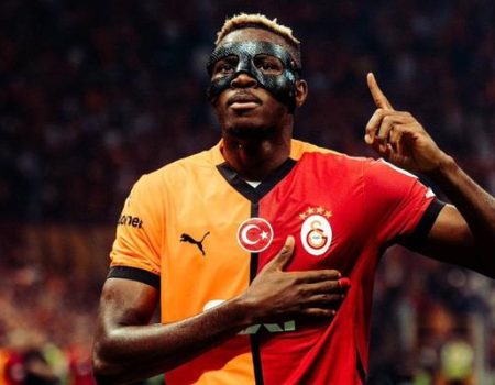 Galatasaray'a Osimhen'den müjdeli haber geldi! Dursun Özbek yönetimi acil olarak sponsor arayışını hızlandırdı...