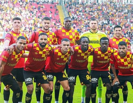 Göz Göz siftah peşinde