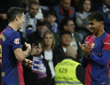 Real Madrid 0-4 Barcelona (MAÇ SONUCU ÖZET) Barça Arda'sız Real'i evinde dağıttı!