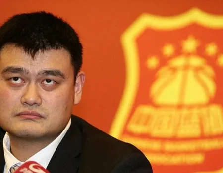 Yao Ming Çin Basketbol Federasyonu başkanlığından istifa etti