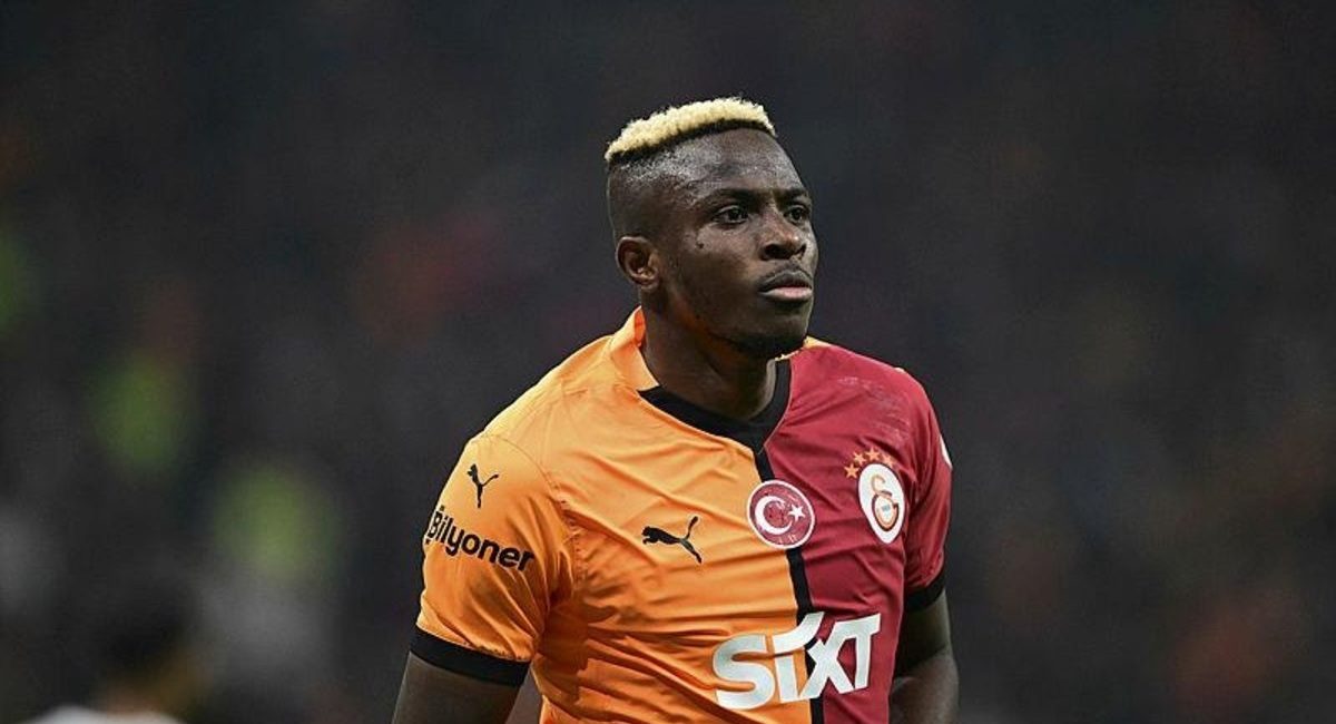 Osimhen'in transferi hakkında çarpıcı sözler! "Anlaşmayı yapmak zor olmadı"
