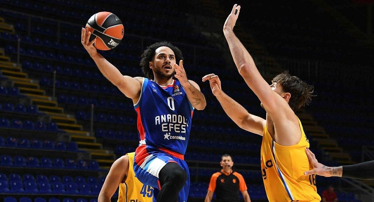 A.Efes’in rakibi Olympiakos